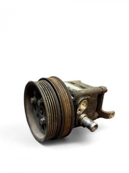 VOLVO 6G913A696NB 31202095 36051721 Power steering pump VOLVO V70 III (BW) (2007-2016) — thumbnail 1