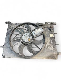 VOLVO 1137328081 0130303909 8649634 Radiator Fan Electric VOLVO V70 II / XC70 I (P80) (2000-2007) — thumbnail 1