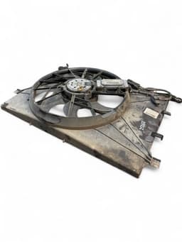 VOLVO 1137328081 0130303909 8649634 Radiator Fan Electric VOLVO V70 II / XC70 I (P80) (2000-2007) — thumbnail 2