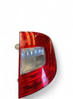 SKODA 3T9945096A Tail light, right SKODA SUPERB II (3T4, 3T5) (2008-2015) — thumbnail 3