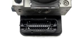 BMW 6868319 ABS hydraulic unit / pump BMW 3 GT Gran Turismo (F34) (2012-) — thumbnail 3