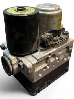 LEXUS 4451030260 4405053060 ABS hydraulic unit / pump LEXUS IS II (XE20) (2005-2013) — thumbnail 4