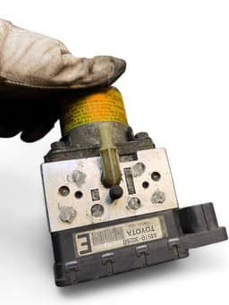 LEXUS 4451030260 4405053060 ABS hydraulic unit / pump LEXUS IS II (XE20) (2005-2013) — thumbnail 7