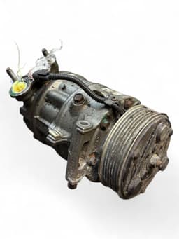 VOLVO 36001128 AC / aircon Compressor VOLVO V40 (2012-2019) — thumbnail 1