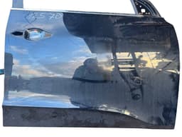 HYUNDAI Door Front Right HYUNDAI TUCSON II / ix35 I (LM) (2009-2017) — thumbnail 2