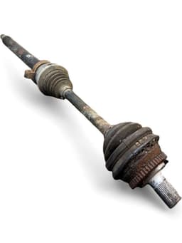 VOLVO 8252049 Drive Shaft Front Right VOLVO V70 II / XC70 I (P80) (2000-2007) — thumbnail 3