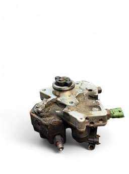 VOLVO 0445010111 30756125 36001127 31303475 30756125 8692521 Fuel injection pump, diesel VOLVO V70 III (BW) (2007-2016) — thumbnail 1