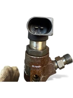 VW 03L130277S 03L130277B Fuel Injector VW GOLF VI (5K) (2008-2013) — thumbnail 7
