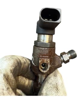 VW 03L130277S 03L130277B Fuel Injector VW GOLF VI (5K) (2008-2013) — thumbnail 6