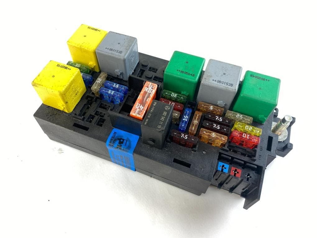 MERCEDES-BENZ 15444546 Fuse box MERCEDES-BENZ GL-CLASS (X164) (2006-2012)