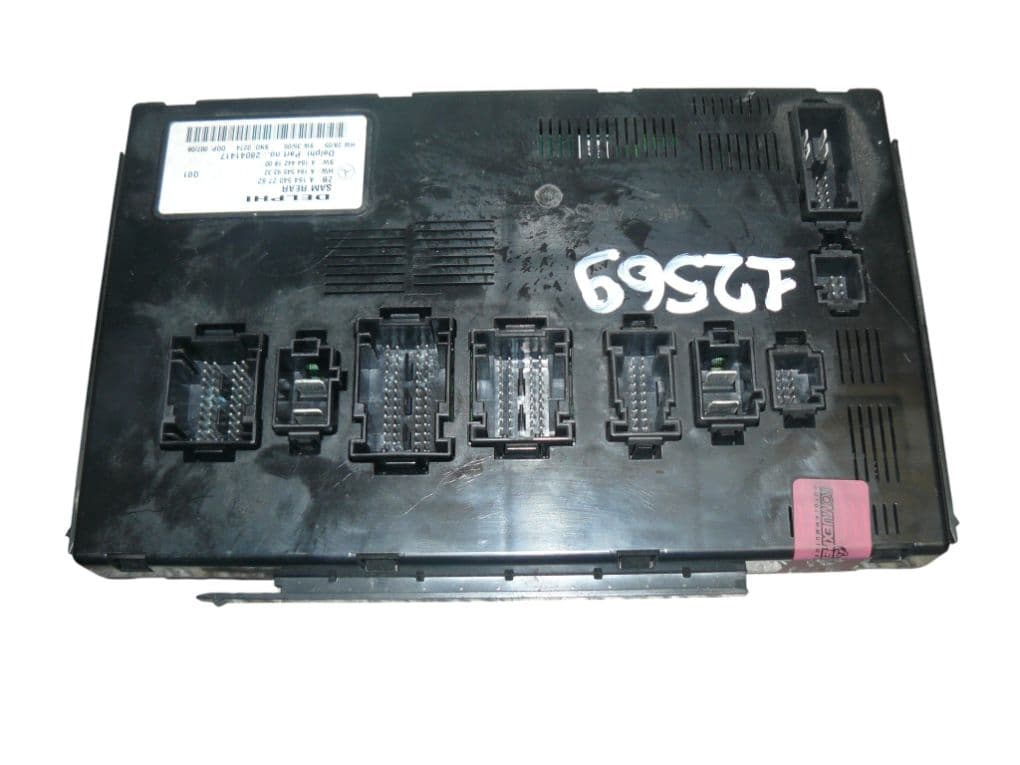 MERCEDES-BENZ A1645402762 Fuse box MERCEDES-BENZ ML-CLASS (W164) (2005-2011)