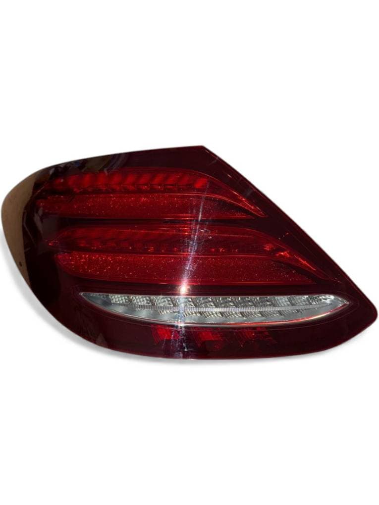 MERCEDES-BENZ A2139067700 2139067700 Tail light left MERCEDES-BENZ E-CLASS (W213) (2016-2023)