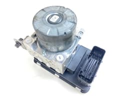 VOLVO 32214774 ABS hydraulic unit / pump VOLVO V60 II / S60 III (224, 225, 227) (2018-) — thumbnail 1