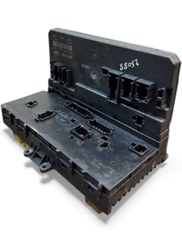 MERCEDES-BENZ A6395450101 6395450101 6395450201 Body control module (BCM) MERCEDES-BENZ VITO / VIANO (W639) (2003-2014)