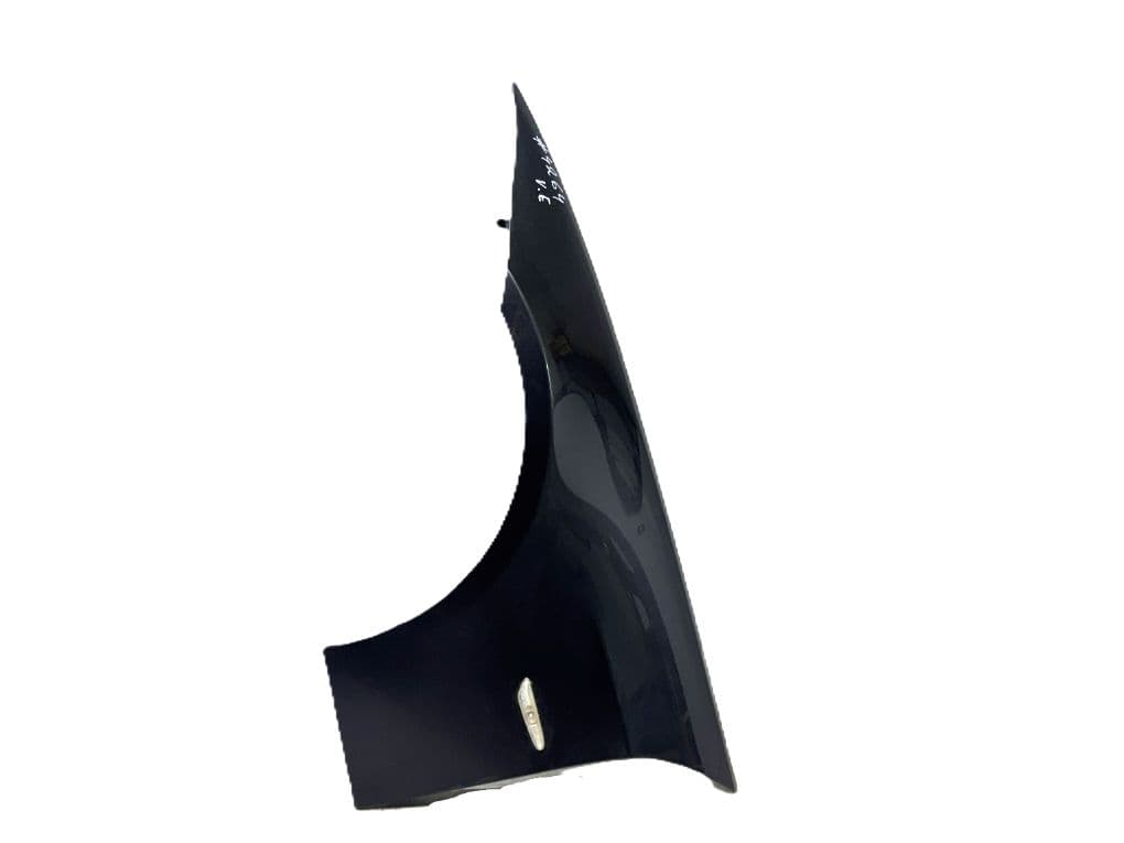 41357135679 Fender Front Left BMW 3 (E90, E91, E92, E93) (2005-2011)