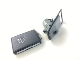 VOLVO 32256980 Key / Keys VOLVO XC60 II (246) (2017-) — thumbnail 1