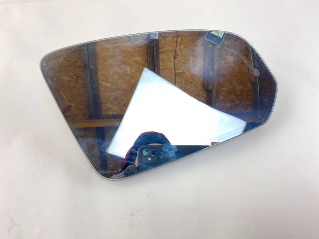 VOLVO 31402881 Mirror glass right VOLVO V60 II / S60 III (224, 225, 227) (2018-)