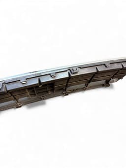 VOLVO 31283151 31283150 Radiator Grille VOLVO S40 / V50 / C30 / C70 (MS, MW) (2004-2012) — thumbnail 7