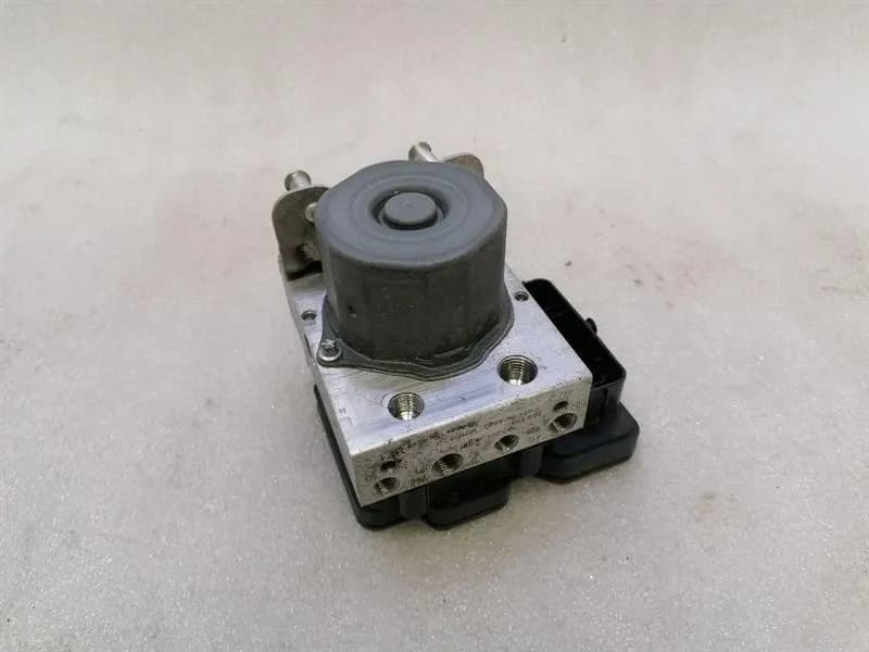 PORSCHE Porsche Cayman 718 A.B.S Pump 982614095A ABS Pump Hydraulic Block-
