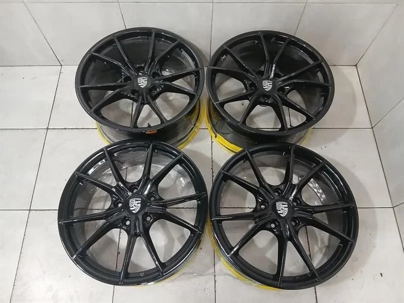 PORSCHE Porsche Cayman 718 Alloy Wheel 982601025H Alloy Wheel SET 8Jx20 ET57 10Jx20 ET45-