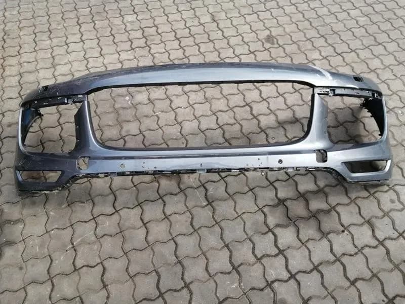 PORSCHE Porsche Cayenne 958 92A Front Bumper 7P5807221E Front Bumper -