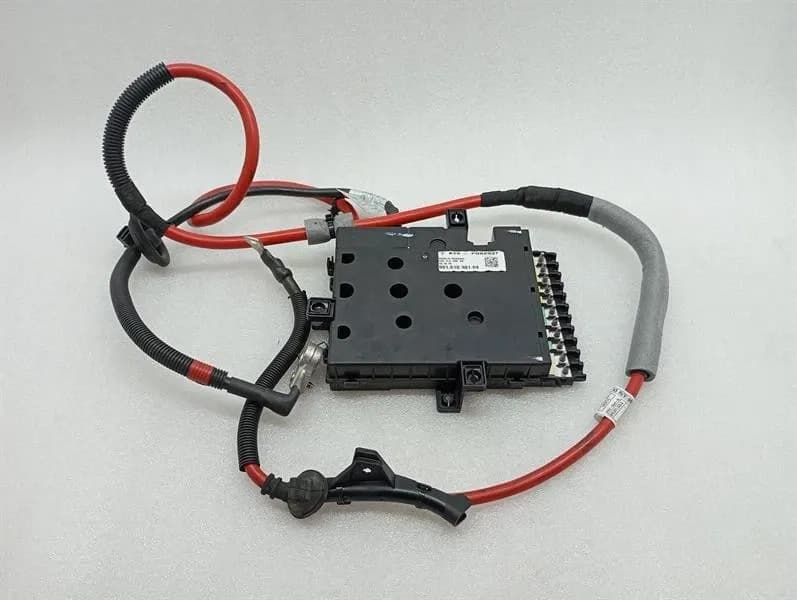 Porsche Cayman 718 Fuse Box 99161030104 Fuse Box-