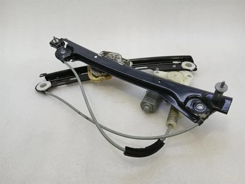 PORSCHE Porsche Cayman 718 Right Front Door Winder 99154207602 Window Regulator Front Right-