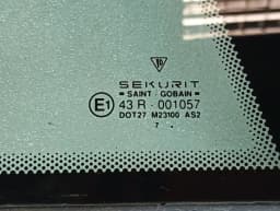 PORSCHE Porsche 911 996 right rear 1/4 glass 99654311203 door window 1/4 rear RH- — thumbnail 3