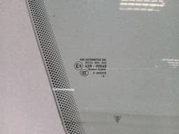 PORSCHE Porsche Cayman 718 right front door glass 98154251201 door window front right- — thumbnail 3