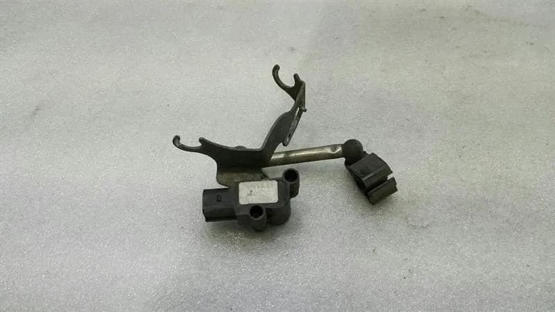 PORSCHE Porsche 911 991 Front Left Level Sensor 99163138100 Level Sensor Front Left-