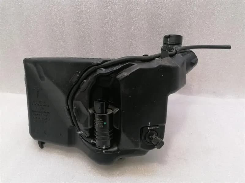 TESLA TESLA MODEL 3 WASHER FLUID RESERVIOR 1643165-00-A RIGHT HAND DRIVE RHD-
