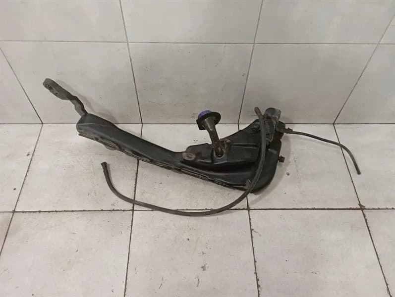 Porsche 911 996 washer fluid reservoir 99652870100 washer fluid tank -