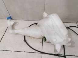 TESLA TESLA MODEL S 70 WASHER FLUID RESERVIOR 1028706-00-A RIGHT HAND DRIVE RHD- — thumbnail 5
