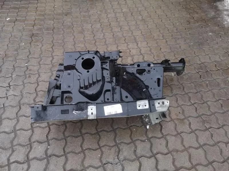 MASERATI Maserati Quattroporte VI M156 Right Front Chassis Leg 673009228 Re Front Wheel Arch-
