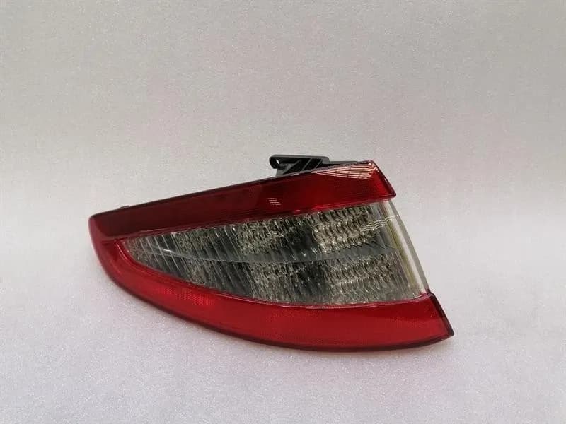 MASERATI Maserati Granturismo M145 left rear light 231565 taillight rear left-
