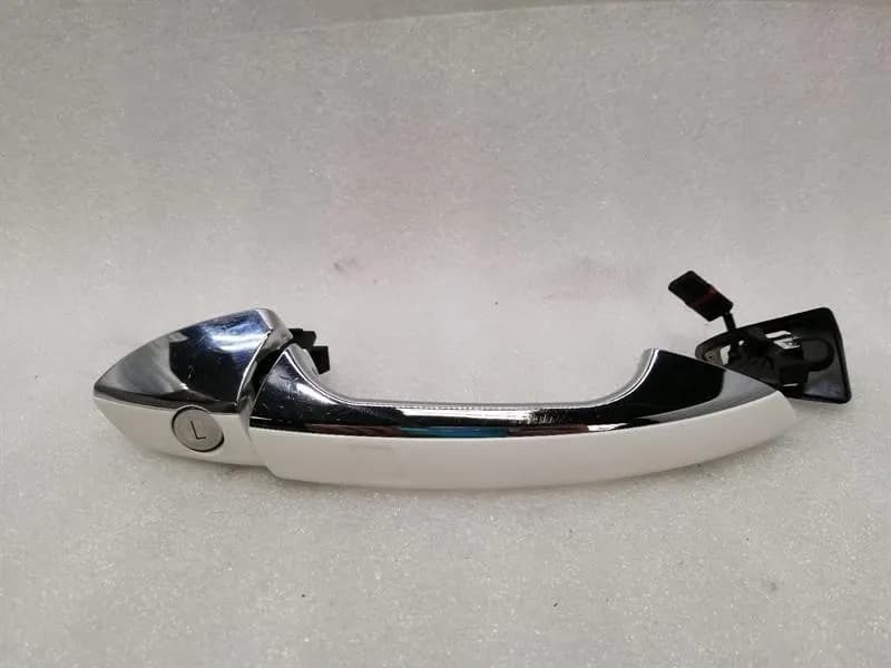 MERCEDES-BENZ Mercedes GLS 350D Door Handle Front Right A2047601470 Door Handle Keyless RHD-