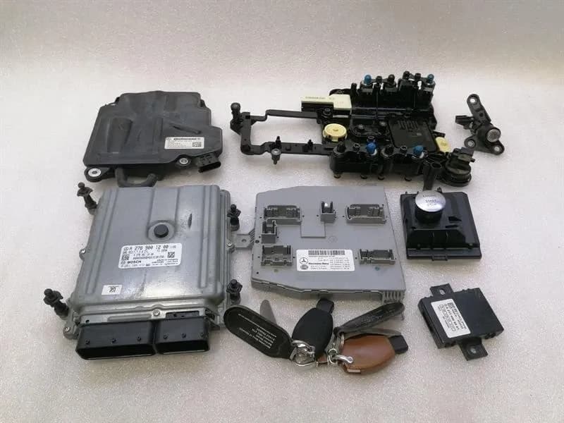 MERCEDES-BENZ Mercedes CL W217 S63 AMG Engine ECU Set A2789001200 Engine Control Unit M157-