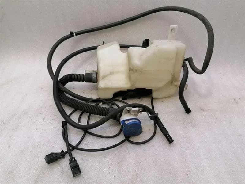 Aston Martin Vantage washer fluid reservoir 6G33-17B613-ba washer fluid tank -