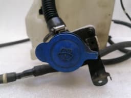 ASTON MARTIN Aston Martin Vantage washer fluid reservoir 6G33-17B613-ba washer fluid tank - — thumbnail 3