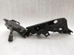 AUDI Audi RS7 4G Right Headlamp Bracket 4G8941454A Front Headlight Right Bracket- — thumbnail 4