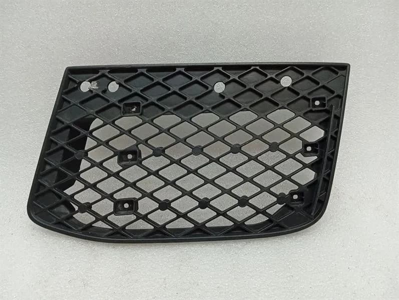 AUDI Audi R8 Type 42 V10 Spyder rear right grille 420807698D ventilation grille rear-