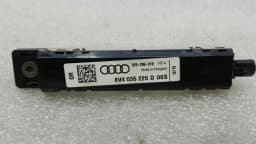 AUDI Audi RS3 8V Aerial / Antenna 8V4035225D Antenna- — thumbnail 3