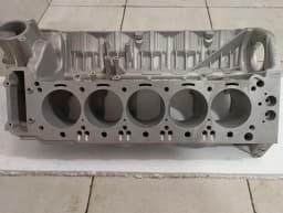 BMW BMW M5 M6 E60 E63 V10 Engine Block S85B50 Motorblok 5.0 V10- — thumbnail 7
