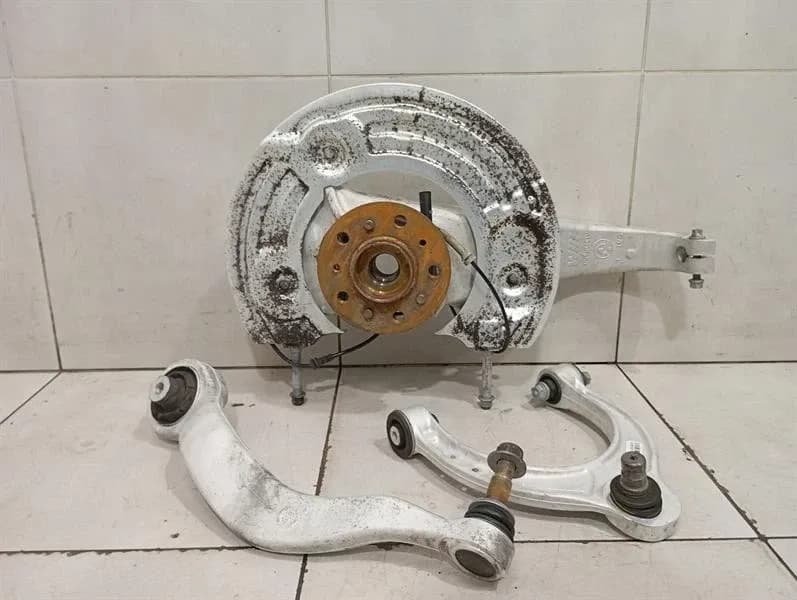BMW BMW 8 Series 18--25 G16 M8 Left Front Hub 31107857011 Wheel Bearing Housing Front Li-