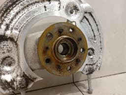 BMW BMW 8 Series 18--25 G16 M8 Right Front Hub 31107857012 Wheel Bearing Housing Front Re- — thumbnail 4