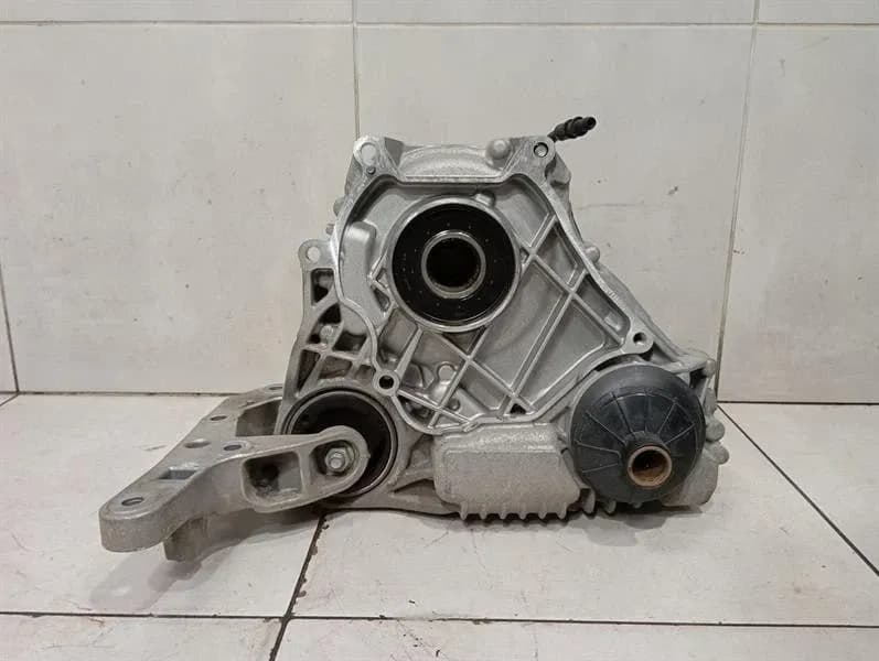 BMW 8 Series 18--25 G16 M8 Gran Coupe Transfer Box 27109847756 Transfer Case-