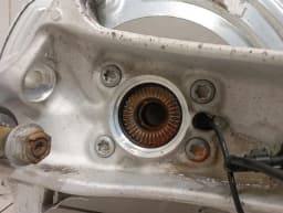 BMW BMW 8 Series 18--25 G16 M8 Right Front Hub 31107857012 Wheel Bearing Housing Front Re- — thumbnail 6