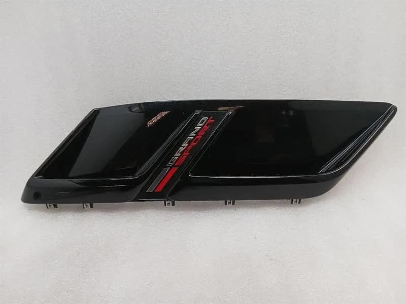 CHEVROLET Corvette C7 Grand Sport Left Side Fender Vent Grille 84208178 Vent Grille-
