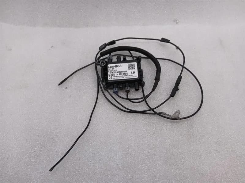 CHEVROLET Chevrolet Corvette C7 Grand Sport Antenna Module 84304855 ECU Faulty-