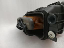 CHEVROLET Corvette C7 Grand Sport Air Filter Box 84362287 Air Filter Box Faulty- — thumbnail 4